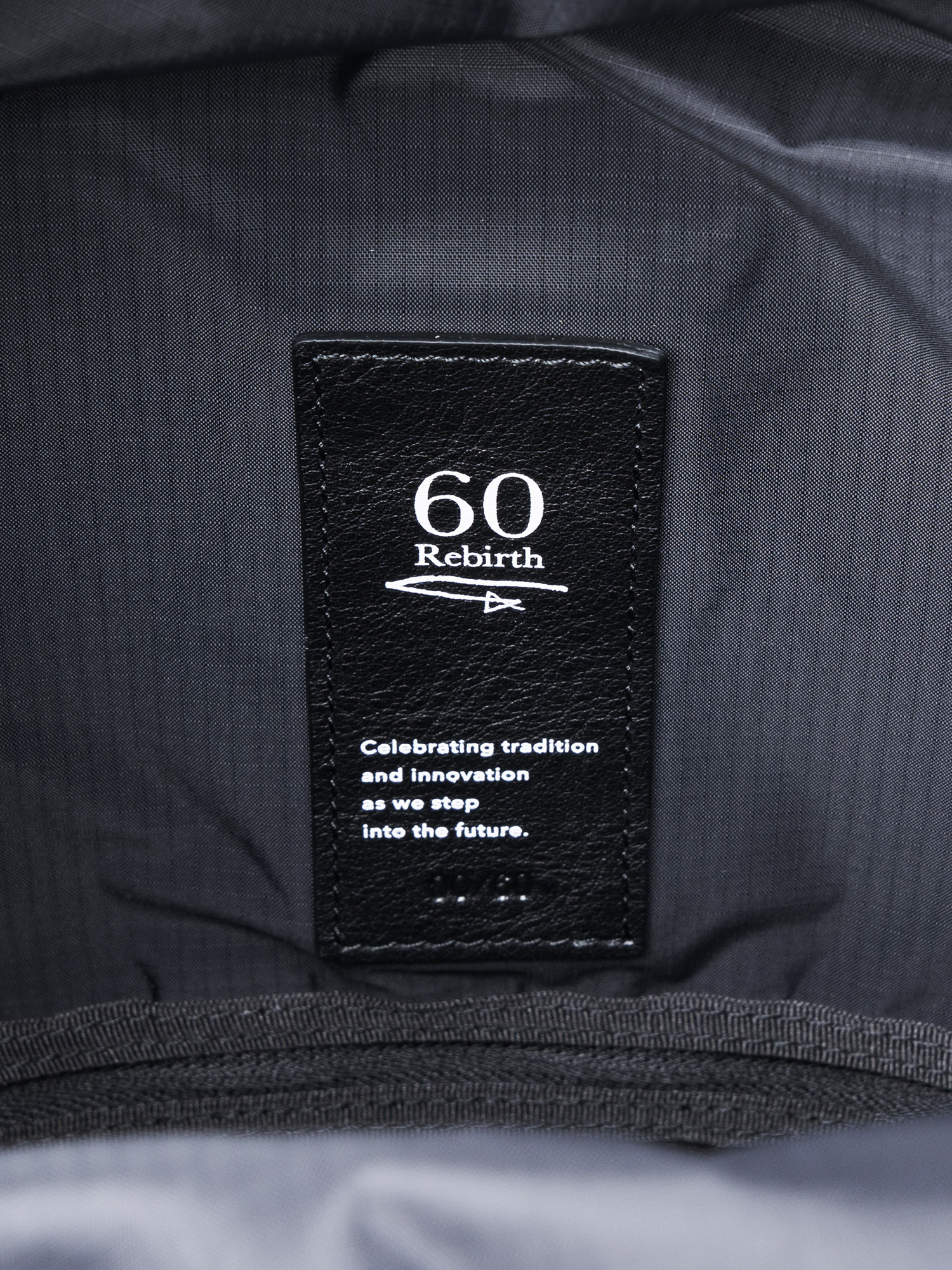 土屋鞄製造所 - 中文官網 - 【數量限定】60 週年紀念 Solid 後背包