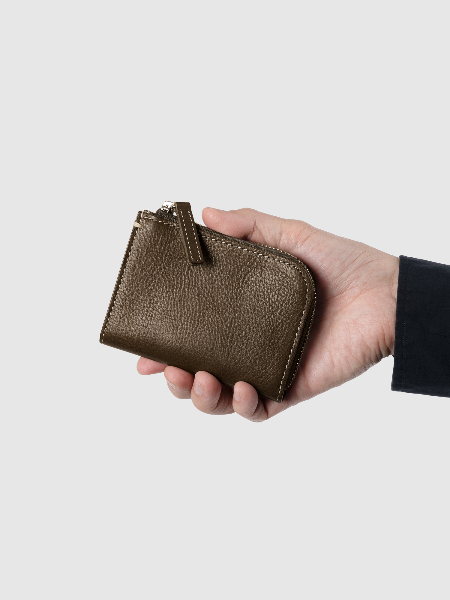 土屋鞄製造所 - 中文官網 - L型拉鍊短夾(Vachetta Milled Leather)