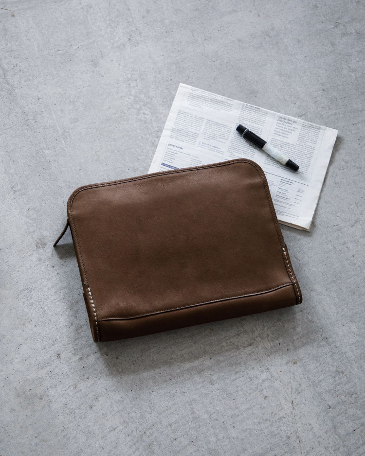 ウルバーノ レイキッシュクラッチ 土屋鞄製造所