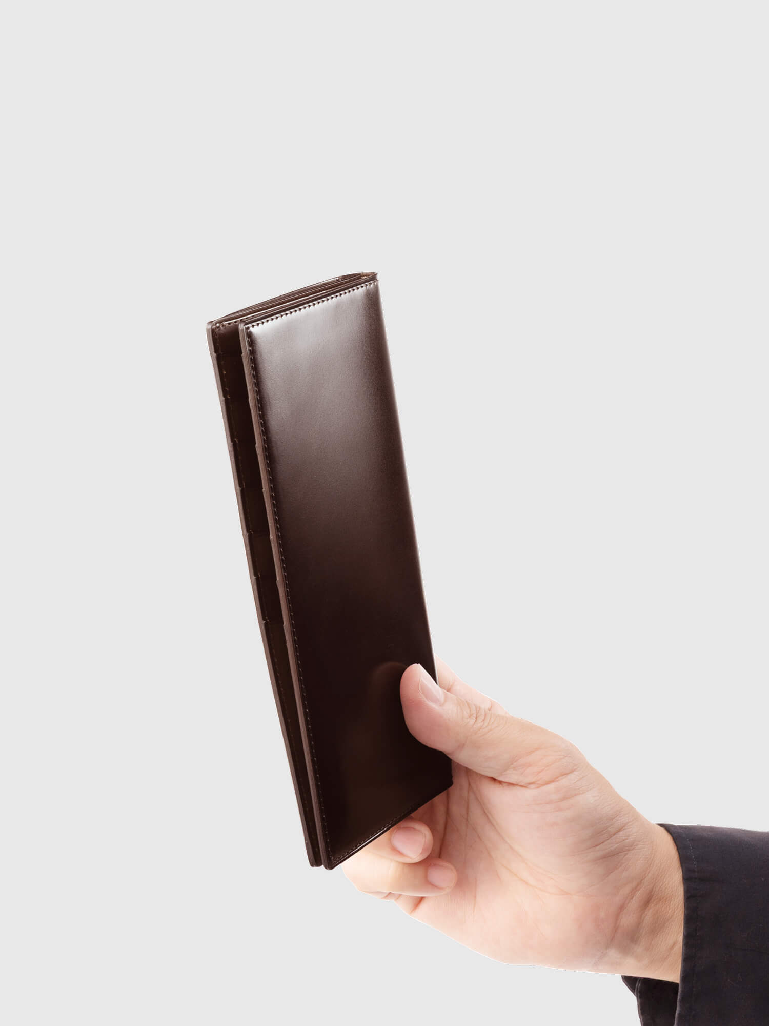 土屋鞄製造所 - 中文官網 - Cordovan 馬臀皮直式長夾 002